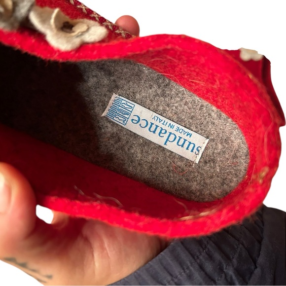 Sundance Red Wool Shoes with flowers handmade in Itally NIB - Picture 8 of 14